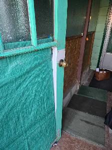 Seeking a handyman to replace my front door