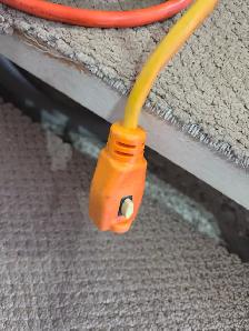 100 FOOT EXTENSION CORD - Photo 2