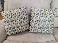 Set of 2 Patterned Cushions!