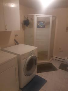 2-Bedrooms in  Townhouse – Roommate Setting/ 2 chambres à louer - Photo 5