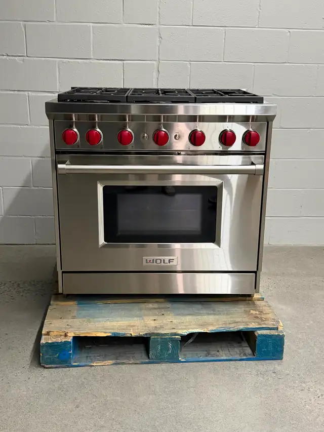 2021 Wolf 36' Cuisinière au gaz GR366
