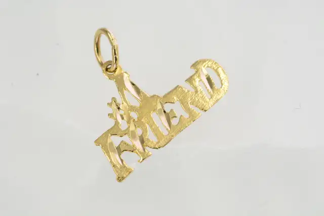 10K #1 FRIEND PENDANT