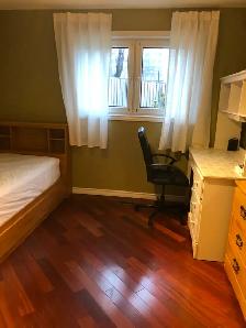 Furnished room  on main floor, close to UTM for rent - Photo 6