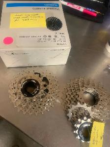 Road cassette