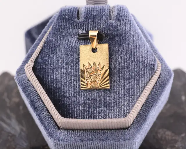 10K ZODIAC PENDANT