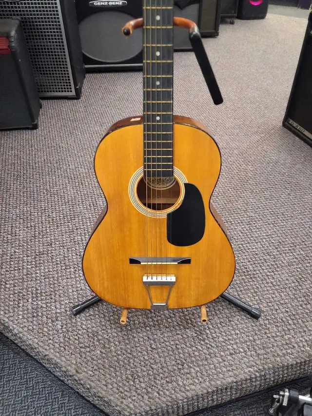 Hondo H010S-N Classical Guitar 3/4 Size