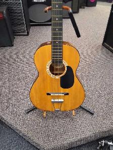 Hondo H010S-N Classical Guitar 3/4 Size