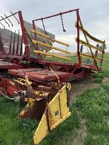 New Holland 1002 Hay Stacker Bale Wagon - Photo 7