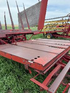 New Holland 1033 Stackliner Bale Wagon - Photo 5