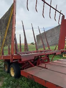New Holland 1033 Stackliner Bale Wagon - Photo 6