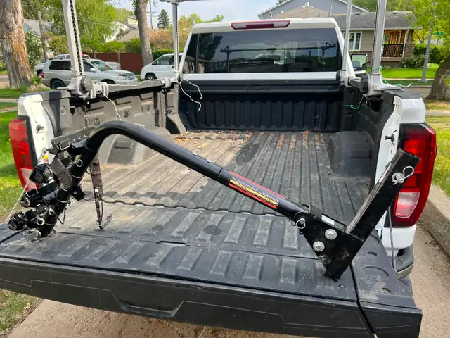 Bicycle carrier-hitch mounted