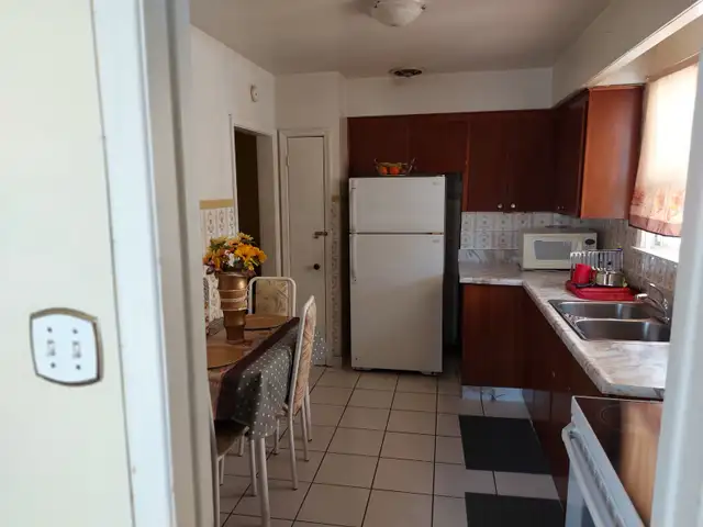 Room For Rent
