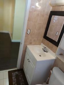 Room For Rent - Photo 6