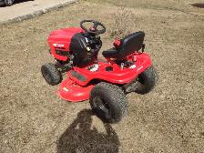 Tracteur a gazon CRAFTMAN 17.5hp 42'' de coupe servie environ 20 - Photo 4