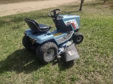 Tracteur a gazon YAMAHA YT5700 moteur YAMAHA 16 hp V-TWIN - Photo 4