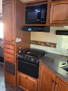 2012 Crossroads Sunset Reserve Trailer ST 30 RE - Photo 4