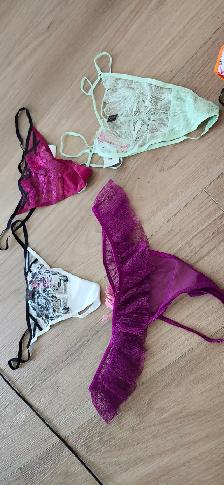 Brand NEW La Senza XL Gstrings/ Thongs - Photo 2