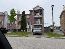 Location 7 1/2 appartment for rent in Pierrefonds - Photo 2