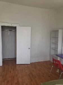 Room for Rent - Photo 4