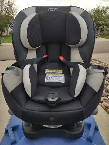 Evenflow Carseat - Photo 2