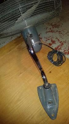 CANARM LFI Wall Mount Industrial Fan - Photo 4