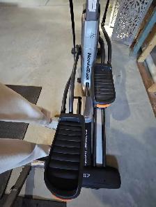 NORDIC TRACK HIGH QUALITY ELLIPTICAL - Photo 5