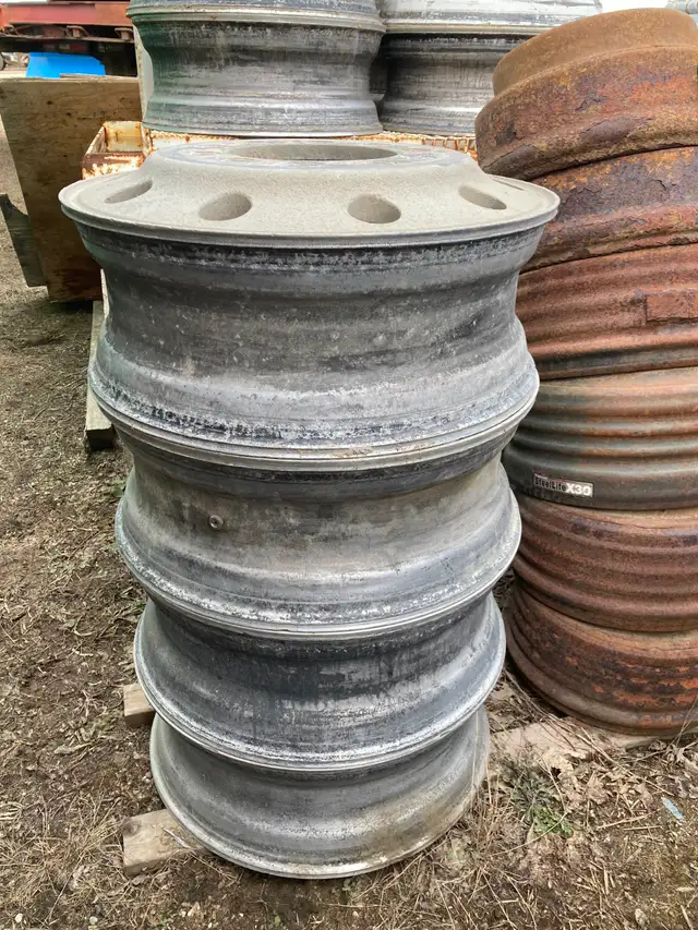 Old Style Bud Rims