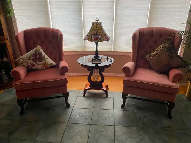 House is sold! Time to sell the furniture!! Part 3