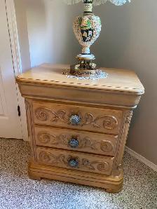 House is sold! Time to sell the furniture!! Part 3 - Photo 3