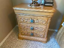 House is sold! Time to sell the furniture!! Part 3 - Photo 4