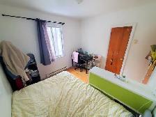 Large spacious bright 3 1/2 and 4 1/2 apt. in Sainte-Anne - Photo 5