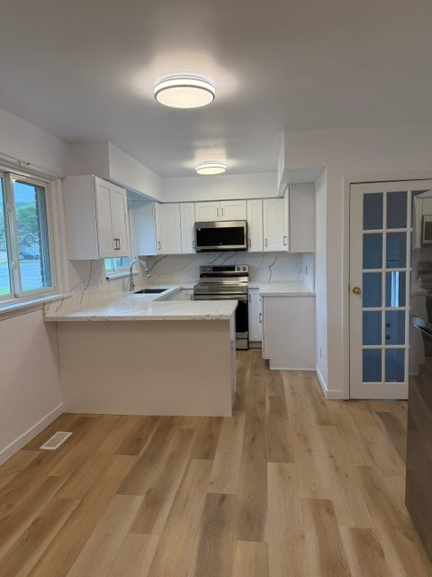 RENOVATED 5BD, 2BA house ONLY $3,900