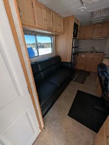 Office Trailer - Photo 8