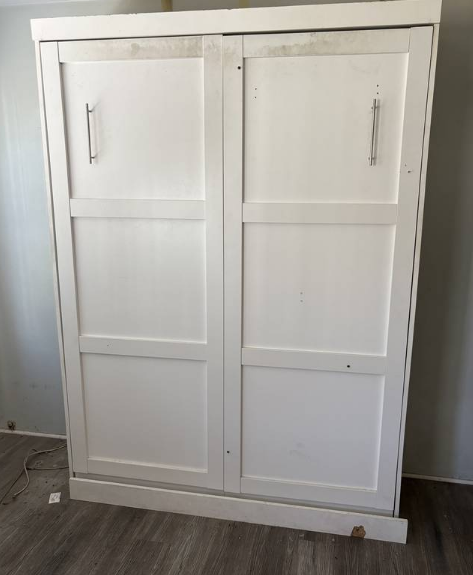 white murphy Queen bed from Pottery Barn. I deliver