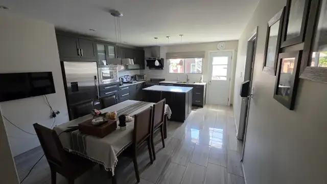 SUPERBE 5 ½ à LOUER - AHUNTSIC, MONTRÉAL