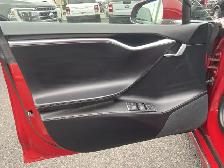 2017 Tesla Model S - Photo 15