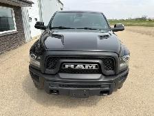 2021 Ram 1500 Classic Crew Cab 4x4 SLT 5.7L - Rebuilt Title - Photo 5