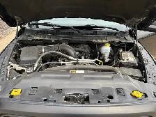 2021 Ram 1500 Classic Crew Cab 4x4 SLT 5.7L - Rebuilt Title - Photo 19