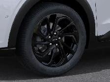 2027 Chevrolet Bolt - Photo 9