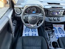 2016 Toyota RAV4 LE - Photo 10