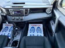 2016 Toyota RAV4 LE - Photo 11