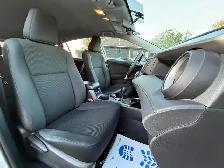 2016 Toyota RAV4 LE - Photo 25