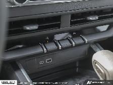 2026 Chevrolet Colorado Trail Boss TECHNOLOGY PKG // CONVENIE... - Photo 24