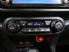 2024 Nissan Kicks SV CarPlay Adaptive Cruise Remote Start - Photo 19