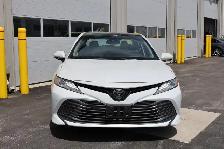 2018 Toyota Camry XLE - LEATHER|PANOROOF|CAMERA|NAVIGATION - Photo 2