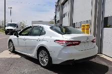 2018 Toyota Camry XLE - LEATHER|PANOROOF|CAMERA|NAVIGATION - Photo 4