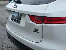 2019 Jaguar F-PACE S AWD GREAT COMPACT SUV - Photo 12