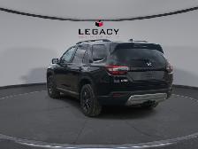 2025 Honda Pilot TrailSport - Low Mileage - Photo 7