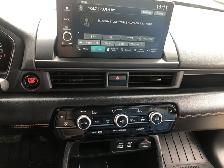 2025 Honda Pilot TrailSport - Low Mileage - Photo 17