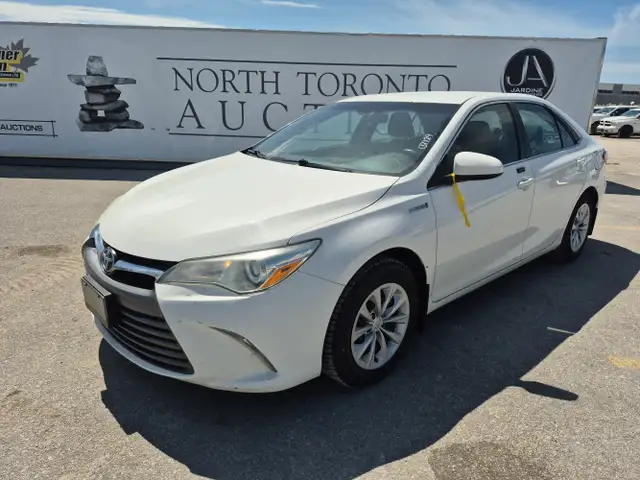 2016 Toyota Camry Hybrid